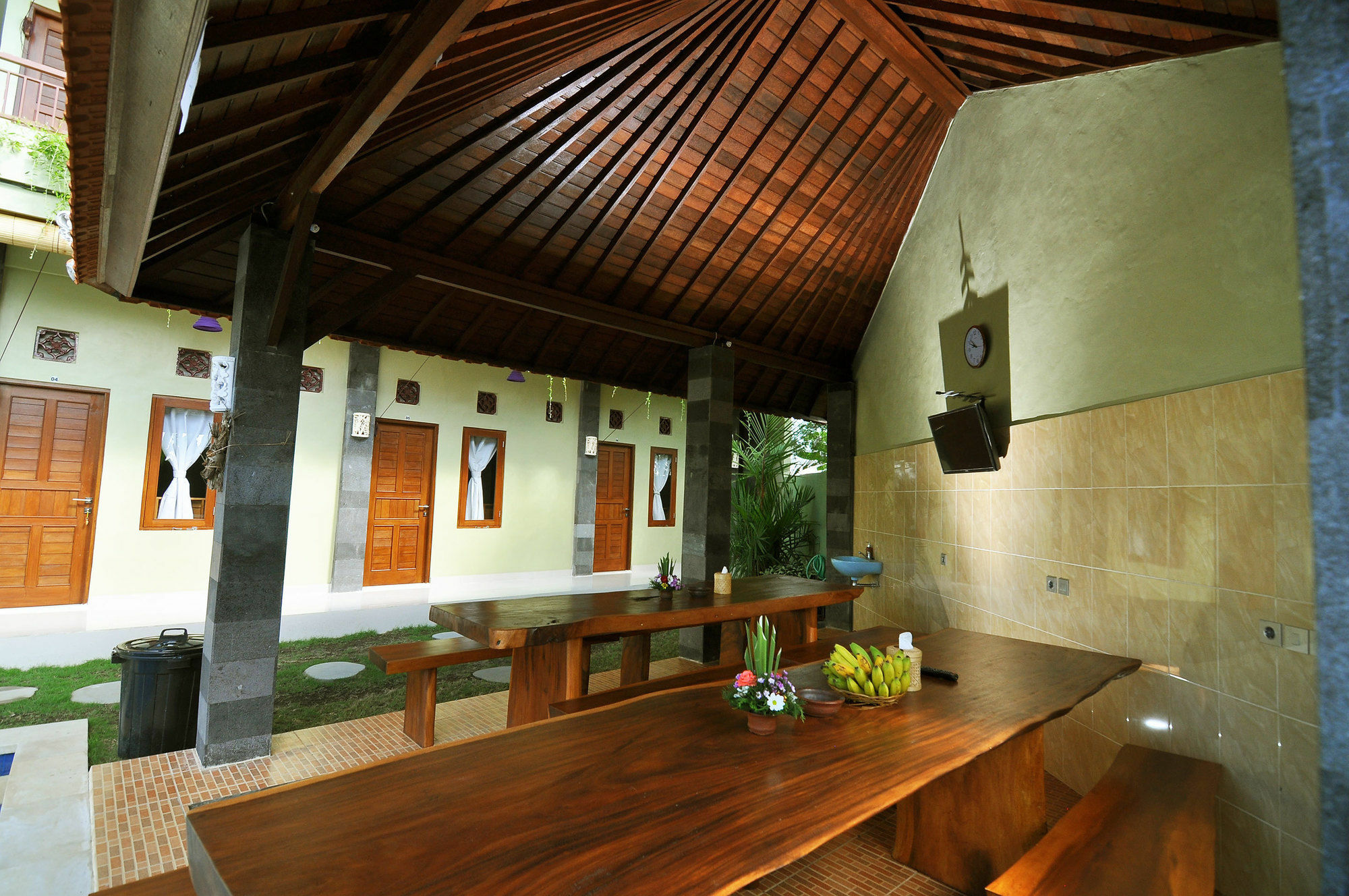Cempaka Mas Guesthouse Kuta Lombok Dış mekan fotoğraf